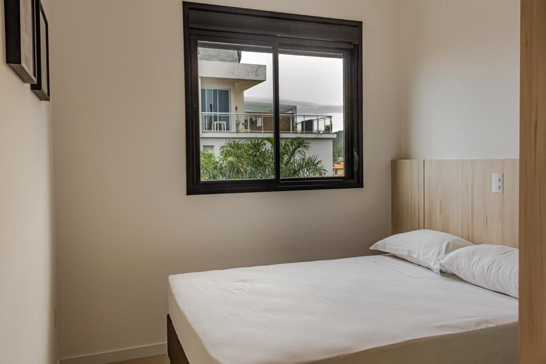 Praia e Montanha no Campeche, Apartamento para 4 hóspedes SUL008 Florianópolis Exterior foto